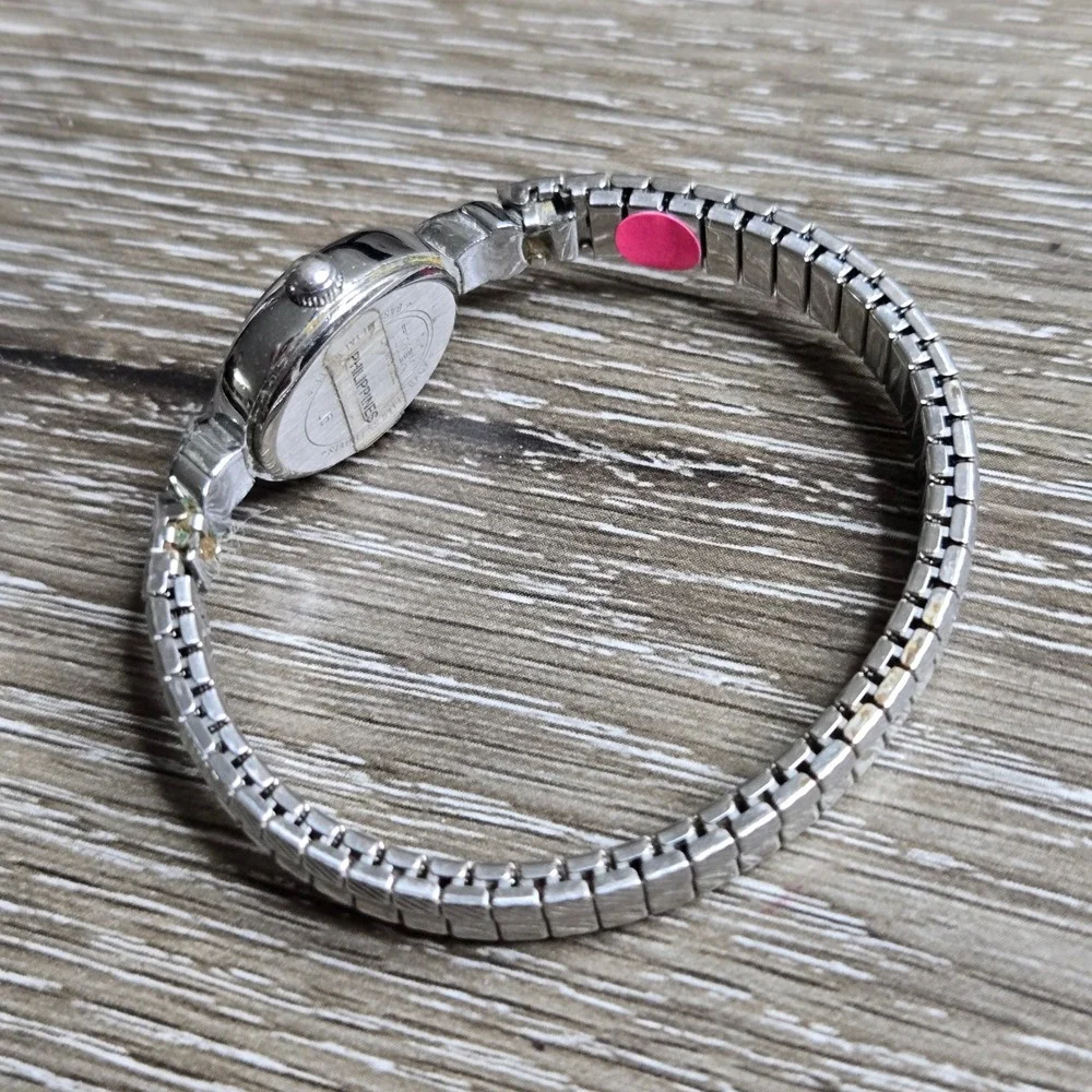 Timex Womens Vintage Silver Tone Oval‎ Face Expansion Band Watch J5 Quartz Parts